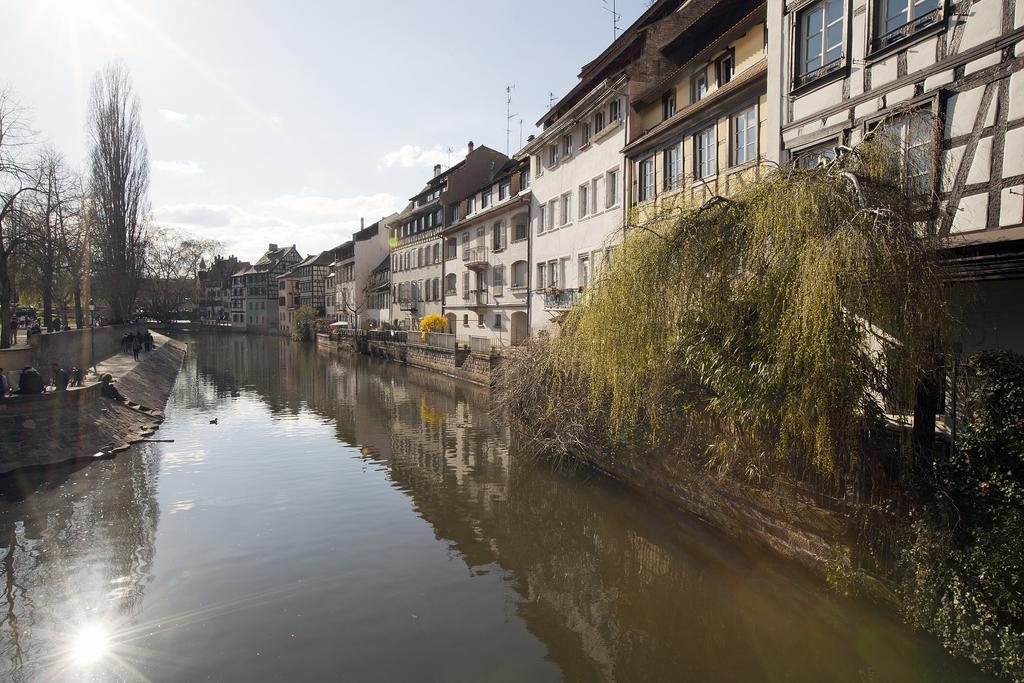 Séjours&Affaires Strasbourg Kleber Esterno foto