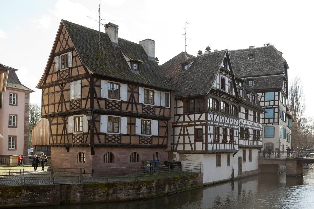 Séjours&Affaires Strasbourg Kleber Esterno foto